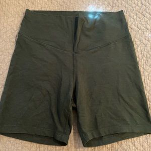 Old Navy extra high rise bike shorts